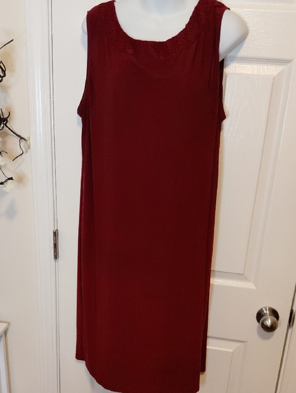 R&M Richards Burgundy Women's Dress Set - Picture 3 of 9